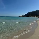 Mondello Cottage * Mondello
