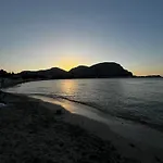 Mondello Cottage * Mondello
