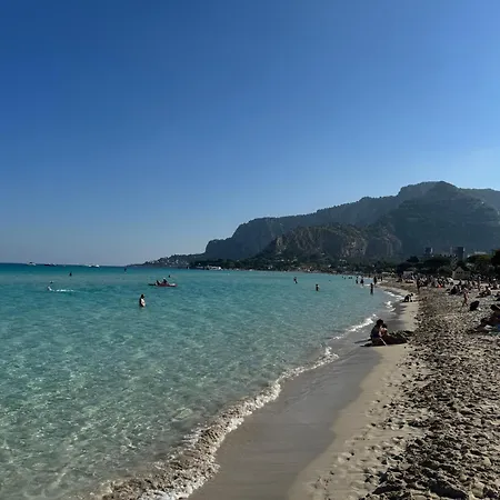 Mondello Cottage Apartament *