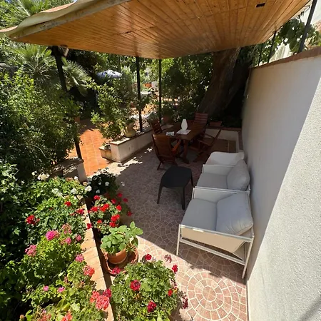 Mondello Cottage